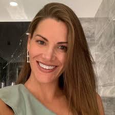 Melinda Madden's Instagram, Twitter & Facebook