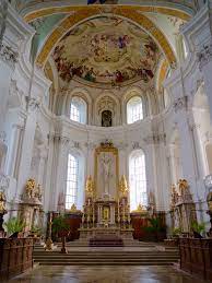 Heute bietet das tagungshaus im kloster neresheim seinen gästen 90 betten in insgesamt 54 zimmern und eine großartige aussicht auf die schwäbische ostalb. In Der Klosterkirche Neresheim Der Hochaltar One Photo A Day