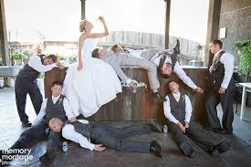 Maybe you would like to learn more about one of these? Divertidas Ideas Para Fotos De Boda Originales Fotos De Boda Originales Fotos De Boda Fotos De Boda Divertidas