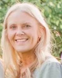 Rose Myers's Instagram, Twitter & Facebook