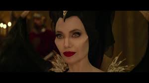 Mistress of evil world premiere on monday, september 30. Angelina Jolie De Retour Dans Malefique Le Pouvoir Du Mal Avec Une Bande Annonce Youtube