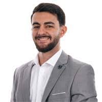 Iris Milian's Instagram, Twitter & Facebook