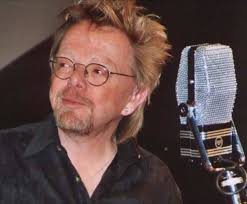 Does anyone know who 'Birthday Gal' was written for? I know Paul must have  had an inspiration for this song...jus' sayin'... it's unique and feels  like a gift to a specific someone. (