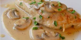 Pechugas De Pollo En Salsa De Champinones Pollo En Salsa De Champinones Pechugas En Salsa Pechuga De Pollo En Salsa