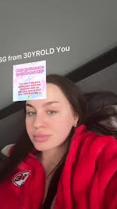 Katie Simmons (@katiensimmons)