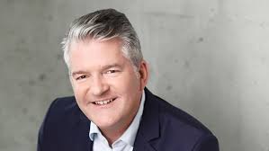 Mike Killeen's Instagram, Twitter & Facebook