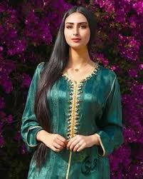 Mobra noir 2019, caftan mobra vert royal 2020, caftan 2019 mobra, 9aftan mobra, atwab mobra, caftan jawhara mobra 2019. Caftan Jawhara
