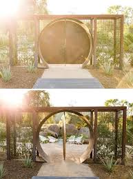 A Unique Backyard Oasis Was Designed For This Home With A Variety Of Seating Areas Includin Moderner Hinterhof Hintergarten Hinterhof Designs