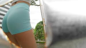 Catching Pussies in Ukraine Beach Shack - Amateur Girls