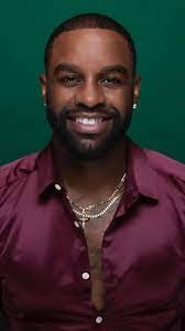 Calvin Crooks's Instagram, Twitter & Facebook