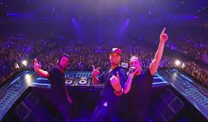 O primeiro major de 2022 será organizado pela pgl em antuérpia, na bélgica, e terá lugar na gigantesca arena do antwerps sportpaleis! Dimitri Vegas Like Mike Return To Antwerp For A Run Of 3 Sold Out Sportpaleis Arena Shows Festivalling Com