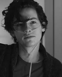 смотреть фильм в метре друг от друга полный фильм Snippet Of The New Five Feet Apart Trailer Full Thing On My Insta Igtv Colesprouse Haleyluhoo Celebridades Guapas Famosos Lindos Celebridades