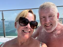 Omg Omg it's only the one the only Paully from Newcastle. He's actually de  Hebburn but that was our Benidorm chant. Not only have I just got these  beautiful flowers, he's only