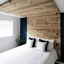 Diy reclaimed wood projects can come in all shapes and sizes from ideas for the bathroom to the garden, to the kitchen sink! Top 100 Best Rustic Bedroom Ideas Vintage Designs