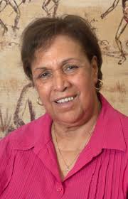 Naomi Mayers's Instagram, Twitter & Facebook