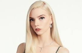 The actress is also known to be a very good ballet anya taylor joy has been the lead actress in a music video for skrillex's remix, gta's song red lips. Golden Globes 2021 Anya Taylor Joy In Dior Photos Wwd