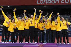 Apesar dos contratempos, paraense brilhou nos jogos de antuérpia e garantiu a primeira medalha de ouro olímpica do brasil. Volei Feminino Do Brasil O Campeao Voltou Volei Feminino Thaisa Menezes Jogos Olimpicos