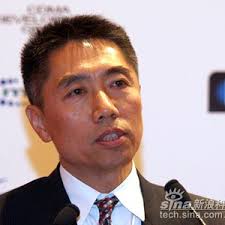 图文：摩托罗拉中国技术有限公司总裁庄靖发言_手机新浪网