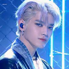 Taeyong, from the very beginning of the video, wows the fans with his unreal hair. Taeoxo Ty Nct127 On Twitter Taeyong Looks So Unreal Look At His Visual