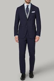 Abbigliamento da cerimonia da uomo. Abiti Uomo Online Completi Eleganti E Da Cerimonia Boggi Milano