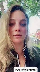 Lillian Sumner's Instagram, Twitter & Facebook