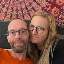 How to form an all-girls gaming squad for Call of Duty?