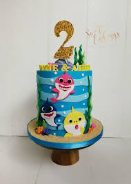 Bizcocho De Baby Shark Para Niño Baby Shark 2d Cake By Lulu Goh Shark Themed Birthday Party Shark Birthday Cakes Shark Theme Birthday