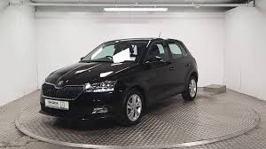 It is the successor of the škoda felicia, which was discontinued in 2001. Skoda Fabia Ambition Black Youtube