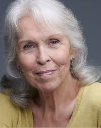 Going Home" The Cards You're Dealt (TV Episode)