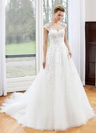 Brautkleider mit spitze von modeca. Modeca Brautmoden Brautkleider Hochzeitskleider Abendkleider Balayi