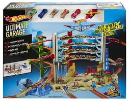 What S In The Box Hot Wheels Ultimate Garage Hot Wheels Garage Hot Wheels