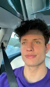 Waiting for you 😋 . . Dua Lipa