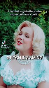 JoJo Siwa's Unique Take