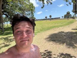 Just moved to the Jacksonville/St. Augustine Florida area. Was looking for  any steampunk groups that get together. Was hoping to me some fun people!? 