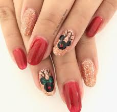 Disney Christmas Nails Mickey Nails Holiday Nail Designs Christmas Nail Designs