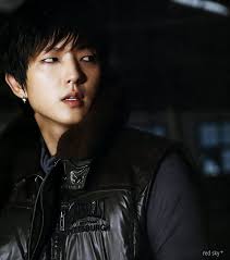 Lee Jun Ki Is One Of Those Actors That Crept Up On Me Over The Years Slowly But Surely When I Consider How I Used To Feel Ind Lee Jun Ki