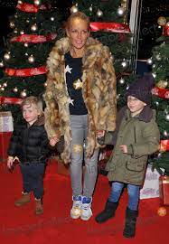 Hollyoaks star davinia taylor has revealed she suffered a nightmare experience with her ee breast implants. Photos And Pictures London Uk Davinia Taylor And Children At The Vip Preview Of Winter Wonderland At Hyde Park On November 17 2016 In London United Kingdom Ref Lmk315 62270 191116 Can Nguyen Landmark