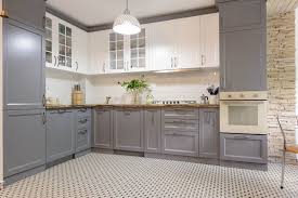 Black countertops for white shaker cabinets are available in different choices of primary material right now. Cabinet Hardware Placement Guide For Shaker Cabinets