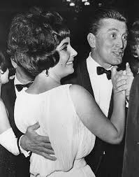 Kirk Douglas And Elizabeth Taylor Kirk Douglas Elizabeth Taylor Old Hollywood