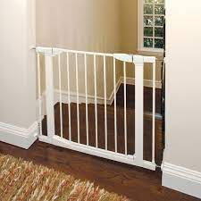 Munchkin Auto Close Pressure Mount Baby Gate For Stairs Hallways And Doors Metal White Model Mk0006022 For More I Baby Gate Baby Gate For Stairs Baby Gates