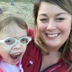 Tammy Suits's Instagram, Twitter & Facebook