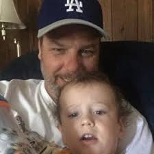 Eric Hutson's Instagram, Twitter & Facebook