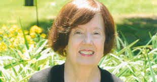 Patricia Hooper's Instagram, Twitter & Facebook