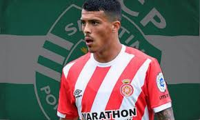 Pedro porro's height is around 5 ft 9¼ in or 176 cm. Sporting Garante Lateral Direito Pedro Porro Maisfutebol
