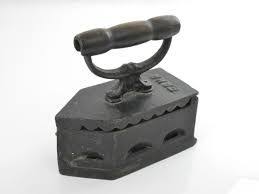 Ferro De Passar Antigo Ferro De Passar Antigo Ferro De Passar Fotos De Fazendas