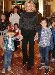 Σάββατο 06 σεπτεμβρίου 2014, 11:00. Katerina Karabatoy Sthn Odysseia Me Thn Aelia Kai Ton Ariwna Star Gr