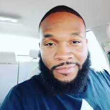 Antonio Busby's Instagram, Twitter & Facebook