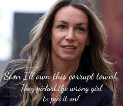 Lora Pierson's Instagram, Twitter & Facebook