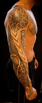 Las 84 mejores imágenes de tatuajes en el pecho para hombres en 2019. Tatuajes Tribales Masculinos Y Disenos Mahories Para El Hombro