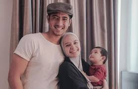 Arya saloka yuda prawira surowilogo, yang lebih dikenal sebagai arya saloka (lahir di denpasar, bali, 27 juni 1991; Profile Of Arya Saloka Mas Al Actor In Sinetron Ikatan Cinta